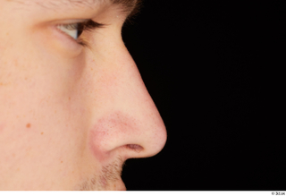 Johnny Reed nose 0002.jpg